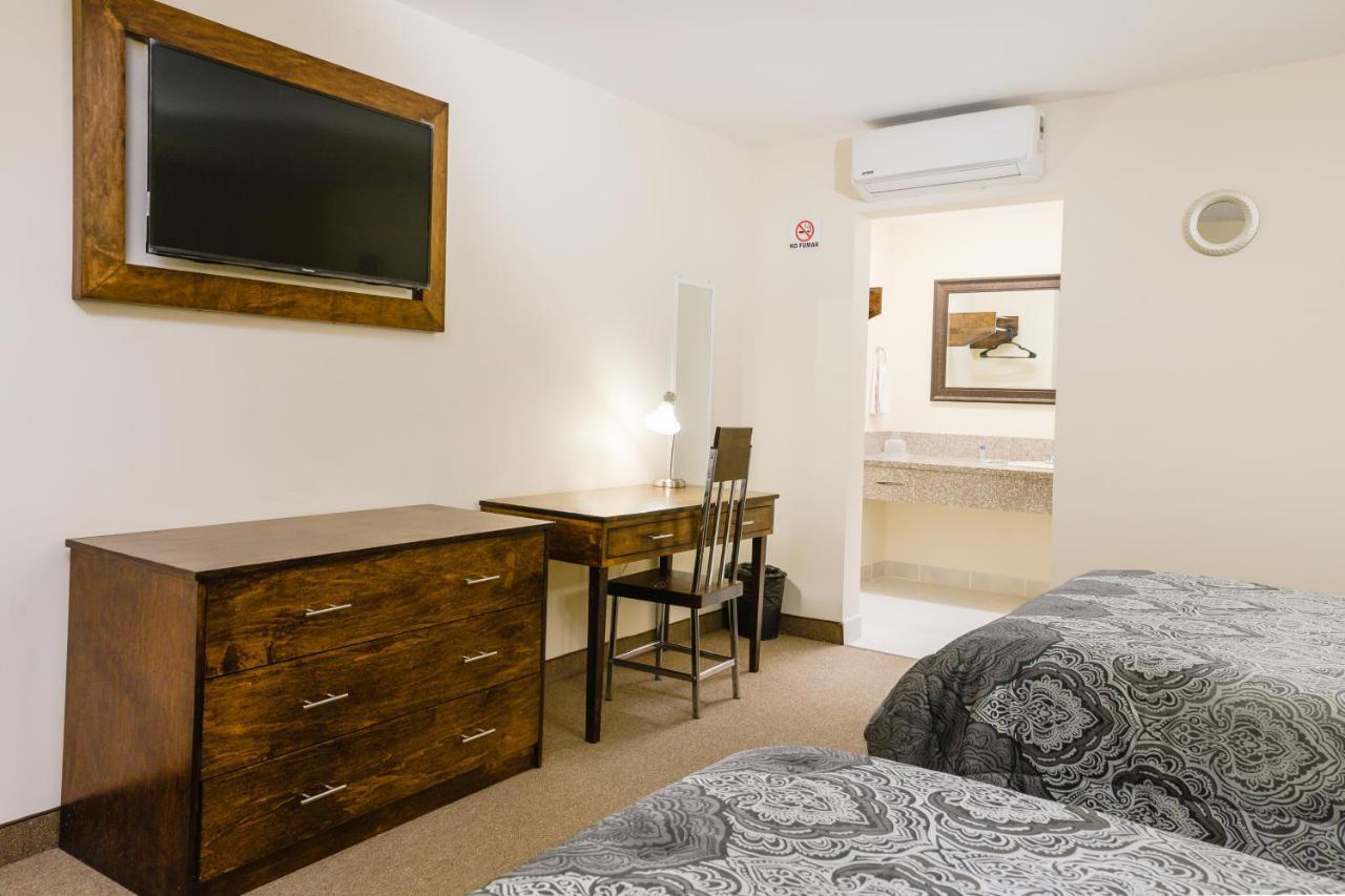Hotel Trebol Inn Nuevo Casas Grandes Εξωτερικό φωτογραφία