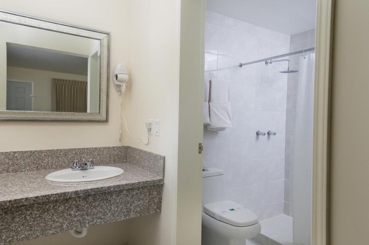Hotel Trebol Inn Nuevo Casas Grandes Εξωτερικό φωτογραφία
