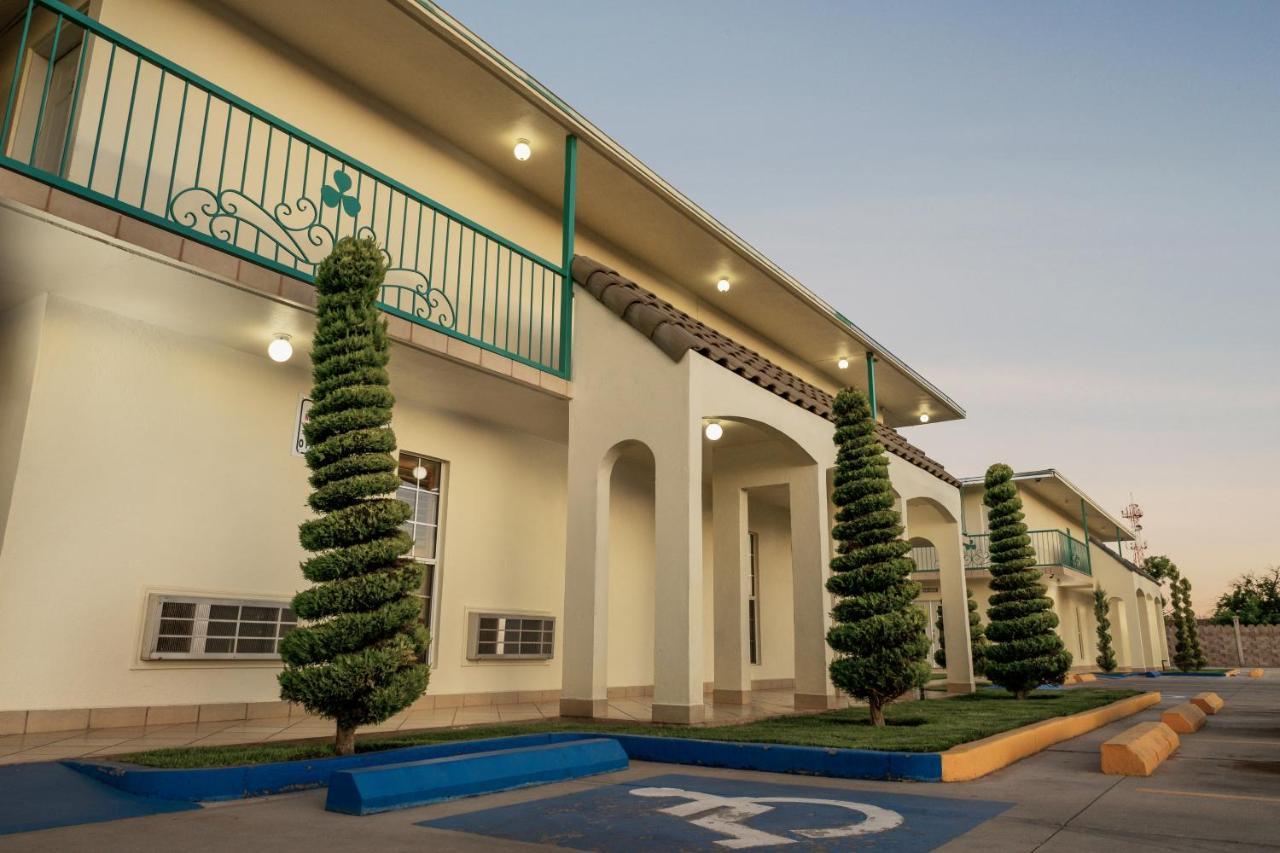 Hotel Trebol Inn Nuevo Casas Grandes Εξωτερικό φωτογραφία